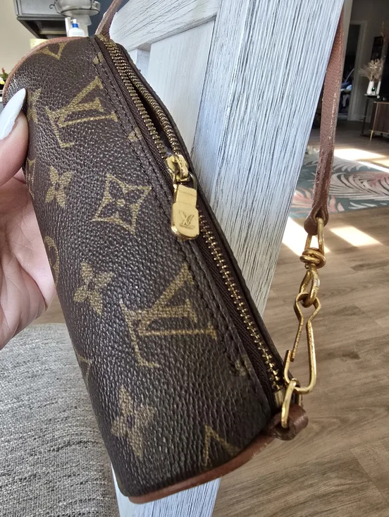 Authentic Louis Vuitton Brown Monogram Mini Papillion Handbag - Picture 3 of 11